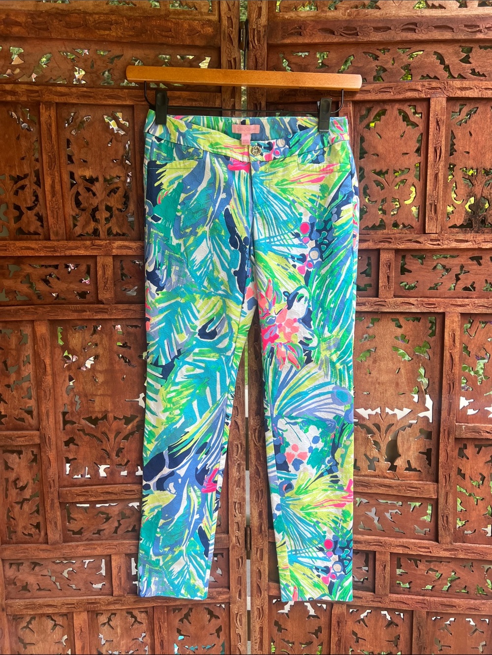 Lilly Pulitzer Multi-Color Tropical Print Pants